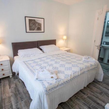 Josies Place At Waters Edge Self Catering Apartment Glenarm Eksteriør bilde
